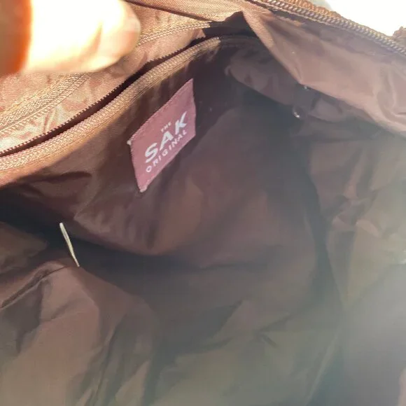 The Sak Woven Brown Shoulder Bag - Picture 15 of 16